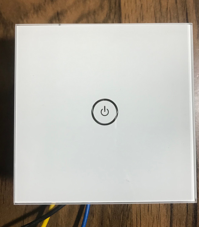 سه سیم در دو رنگ سفید و مشکی