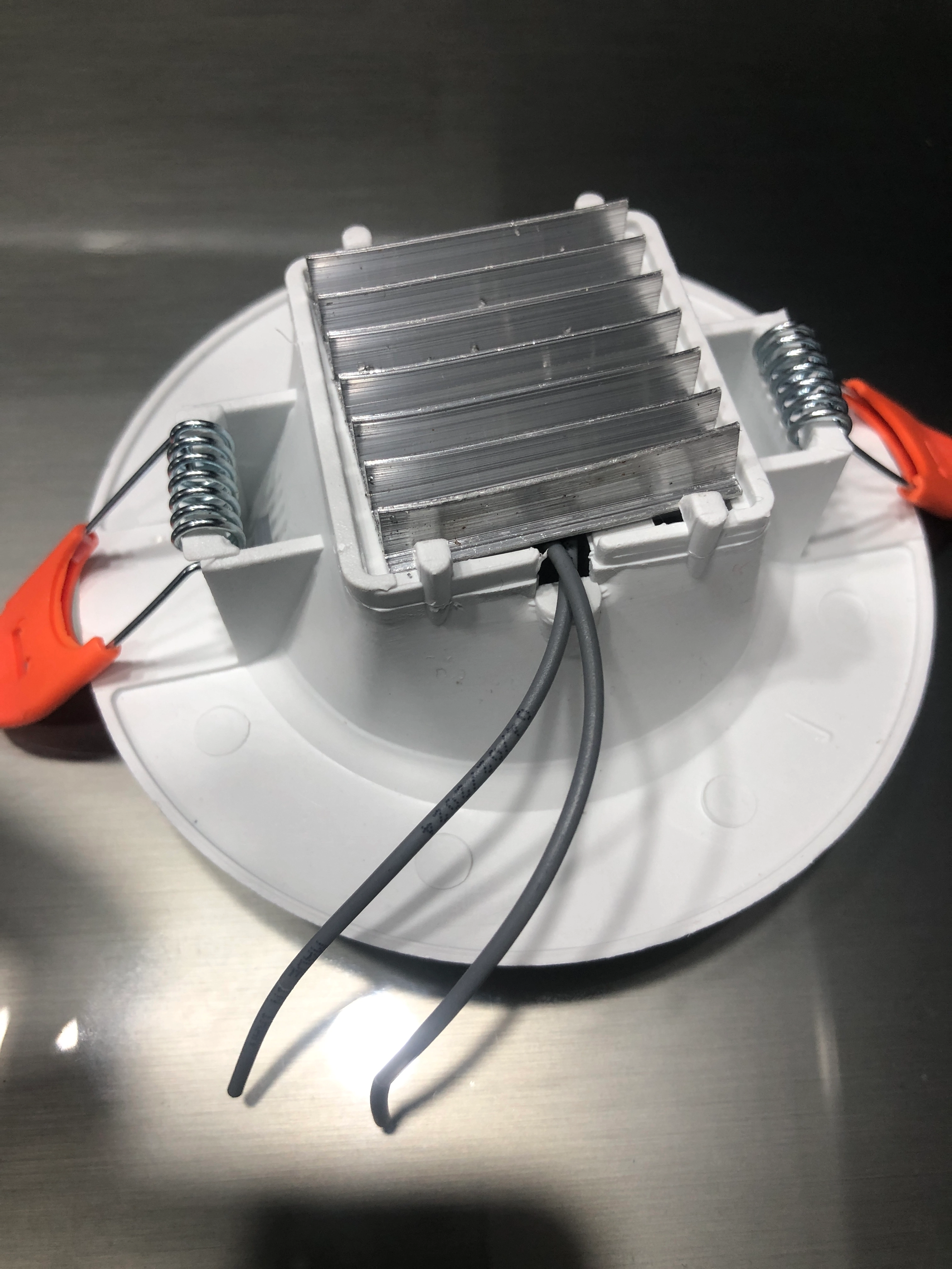 هیت سینگ المینیومی ۷ وات نور مهتابی