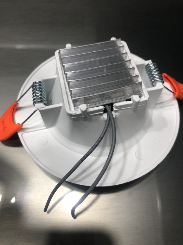 هیت سینگ المینیومی ۷ وات نور مهتابی